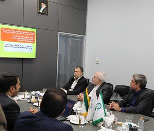 بازدید دکتر ظریف از کارخانه نوآوری آزادی